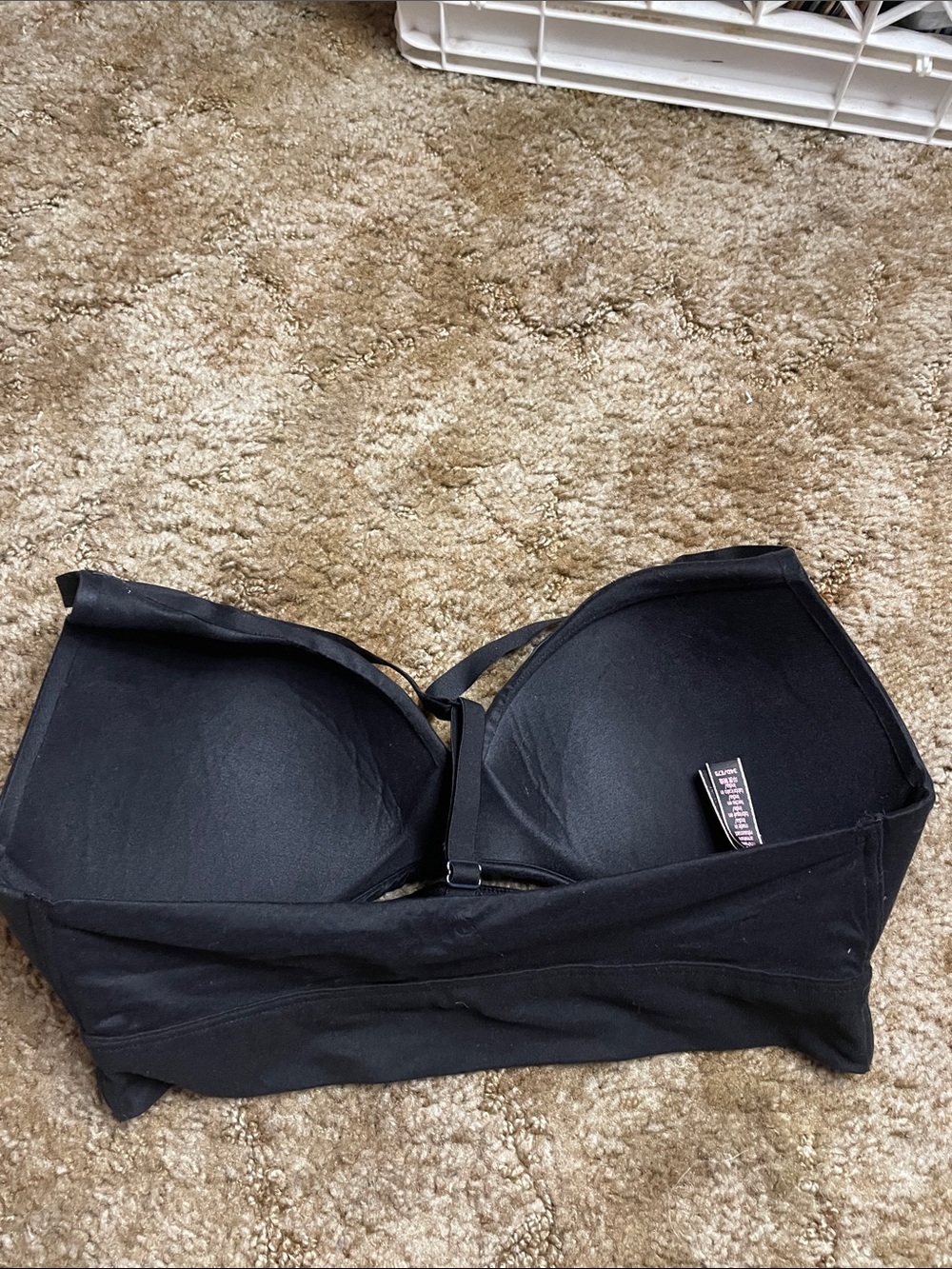 Victoria’s Secret Body By Victoria Up Lift Wireless Black Bra Size 34D - Picture 2 of 3